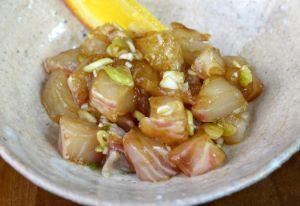 クリックで拡大表示 アオスミヤキのポキ