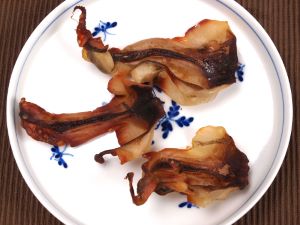 クリックで拡大表示 オオミゾガイの干物