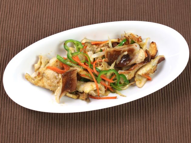 貝と野菜のバターソテー