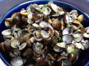 クリックで拡大表示 シジミのワイン蒸し