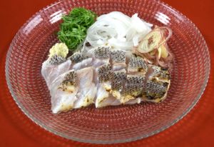 クリックで拡大表示 ヒゲソリダイの煮つけ