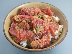 クリックで拡大表示 メバチのあつめし