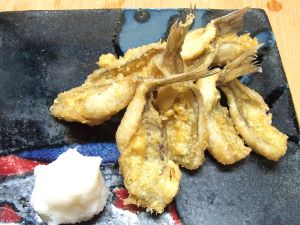クリックで拡大表示 オオメハタの天ぷら