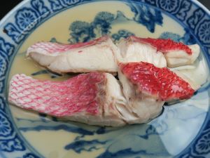 クリックで拡大表示 ハマダイの煮つけ