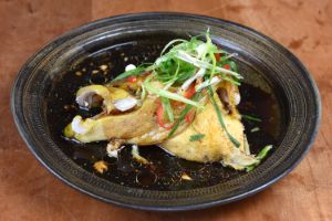 クリックで拡大表示 アオハタのあら煮