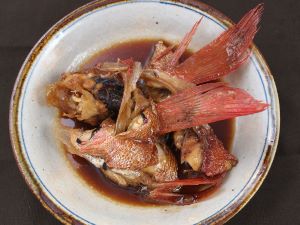 クリックで拡大表示 目抜けのあら煮