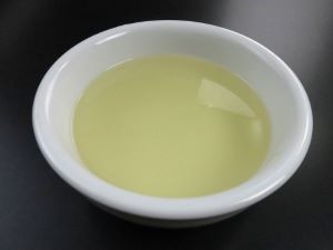 クリックで拡大表示 ニノギ煮干しのだし