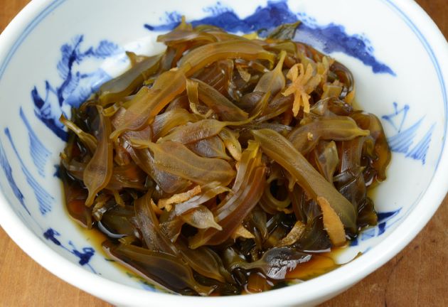 ワカメ | 海藻・植物 | 市場魚貝類図鑑