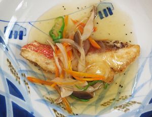 クリックで拡大表示 チカメキントキの唐揚げ