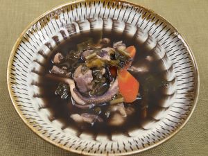クリックで拡大表示 シリヤケイカの墨汁