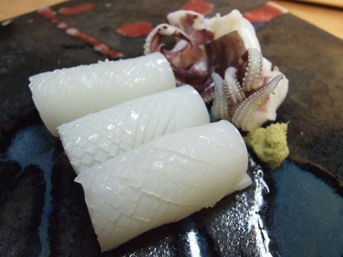 クリックで拡大表示 シリヤケイカの刺身