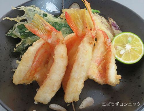 クリックで拡大表示 ヒメコダイの天ぷら