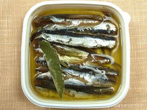 カタクチイワシ セグロイワシ 市場魚貝類図鑑