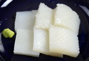 クリックで拡大表示 モンゴウイカの刺身