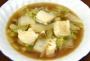 クリックで拡大表示 白菜とモンゴウイカの中華風炒め煮込み