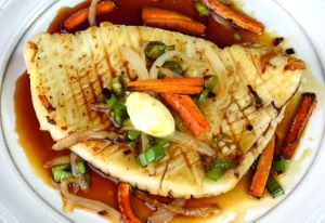 クリックで拡大表示 モンゴウイカのステーキ