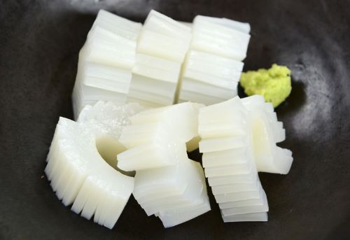 クリックで拡大表示 モンゴウイカの湯引き