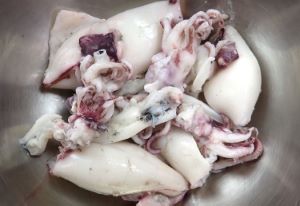 クリックで拡大表示 子ケンサキの塩ゆで