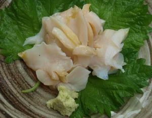 クリックで拡大表示 エッチュウバイの刺身