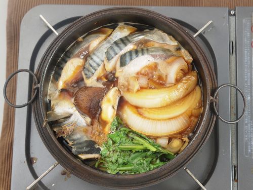 クリックで拡大表示 ハガツオの魚すき