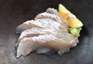 クリックで拡大表示 クロガレイの塩焼き