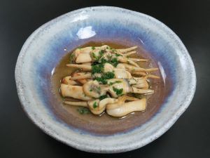 クリックで拡大表示 アゲマキガイのバター焼き