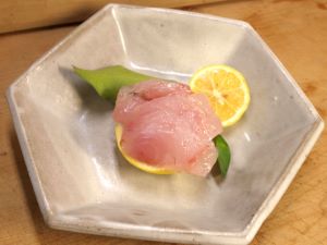 クリックで拡大表示 ぐじの昆布締め