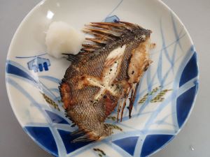 クリックで拡大表示 ツボダイの塩焼き
