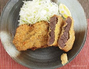 クリックで拡大表示 ナガスクジラのフライ