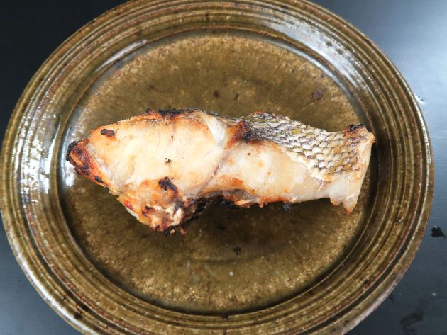 キマダラヒメダイの塩焼き