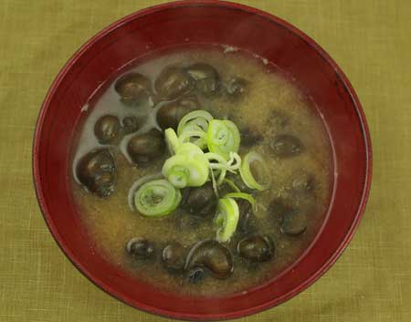 クリックで拡大表示 マルタニシのみそ汁