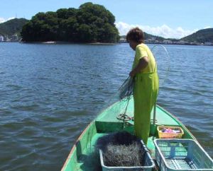 クリックで拡大表示 エガニ漁