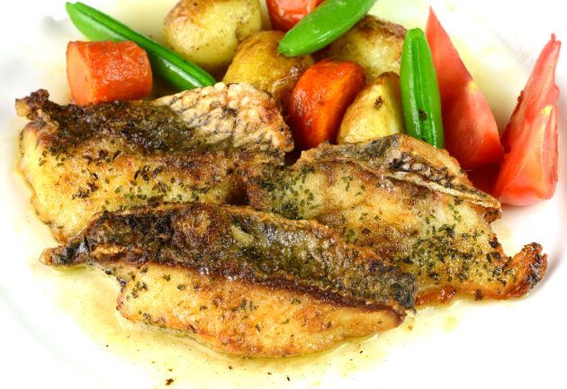 クロダイのムニエルサラダ添え