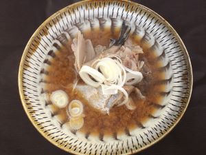 クリックで拡大表示 本マグロのみそ汁