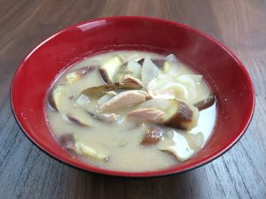 クリックで拡大表示 なまり節のみそ汁