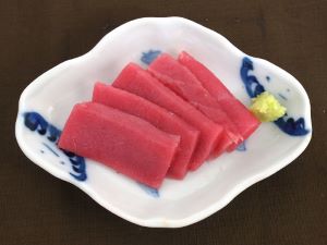 クリックで拡大表示 本マグロの赤身の刺身