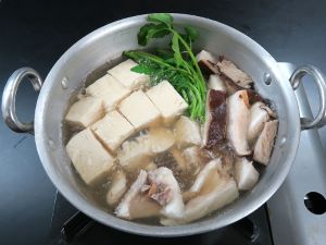 クリックで拡大表示 シロダイのちり鍋