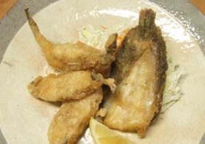 クリックで拡大表示 クサウオの唐揚げ