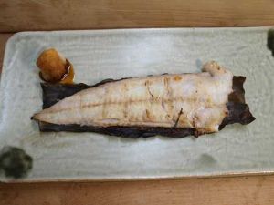クリックで拡大表示 クサウオの塩焼き