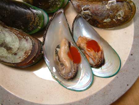 クリックで拡大表示 蒸しミドリイガイ