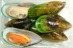 モエギイガイ(パーナガイ)のワイン蒸し