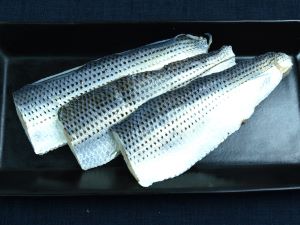 クリックで拡大表示 コノシロの酢じめ