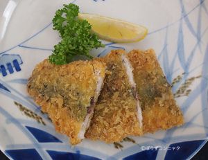 クリックで拡大表示 ゴマサバのフライ