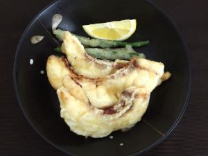 クリックで拡大表示 フエダイの長崎天ぷら