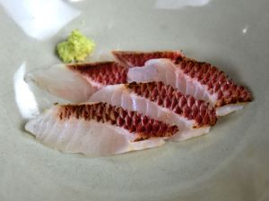 クリックで拡大表示 マシラカーの焼霜造り