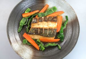 クリックで拡大表示 クロヒラアジのバター焼き