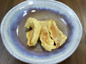 クリックで拡大表示 キビレアカレンコの天ぷら
