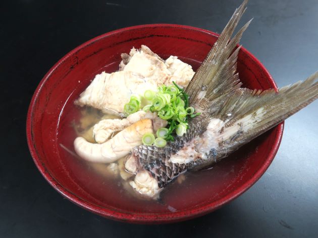 アオチビキの潮汁