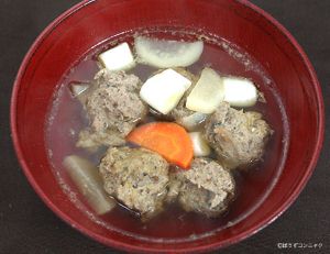 クリックで拡大表示 サンマのつみれ汁