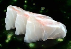 クリックで拡大表示 アザハタの刺身